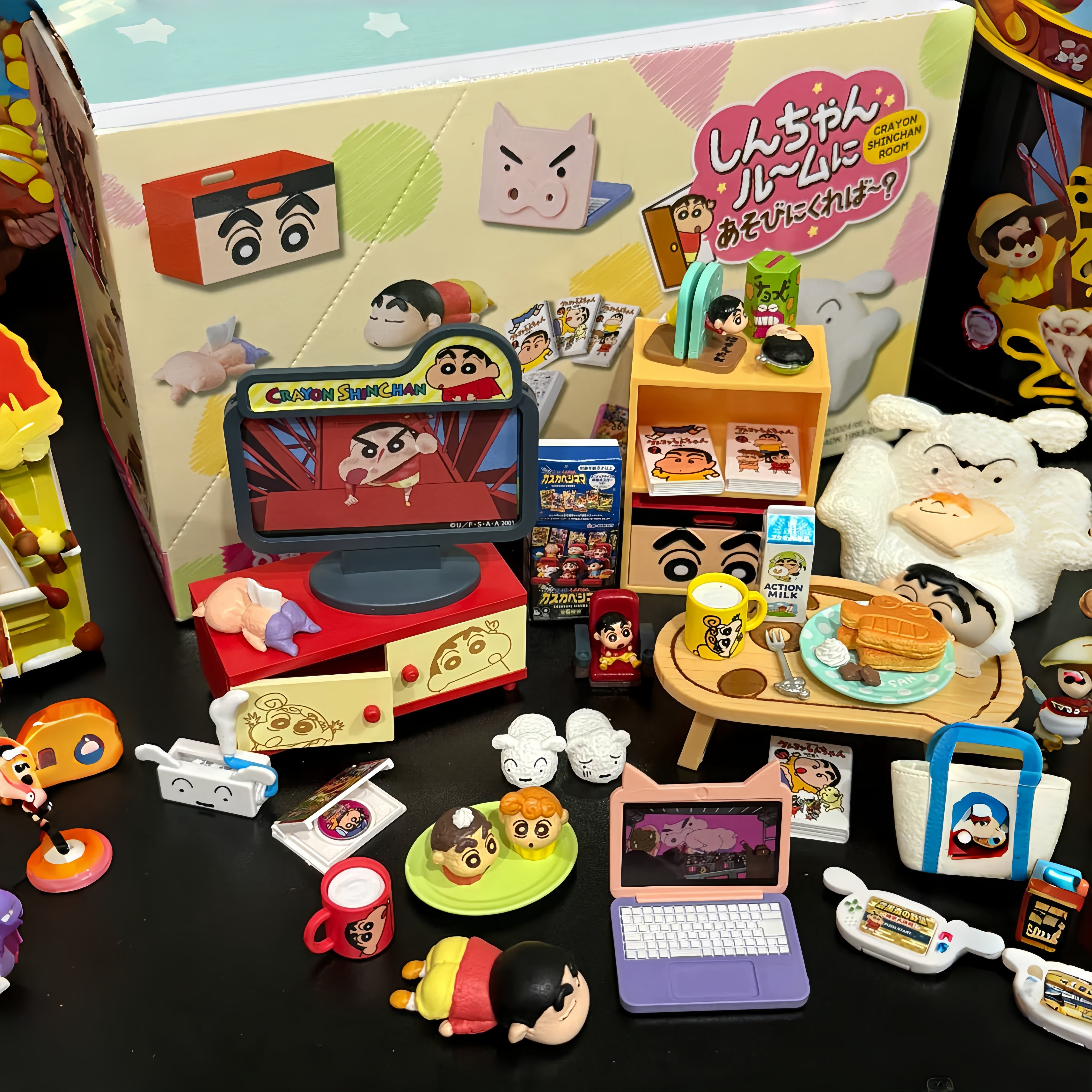 Rement Crayon Shinchan Miniatu - огляд і ціна Desk Setup Equipment
