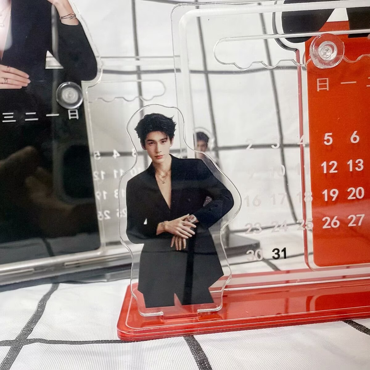 Zhang Linghe's 3D calendar orn - огляд і ціна Desk Setup Room