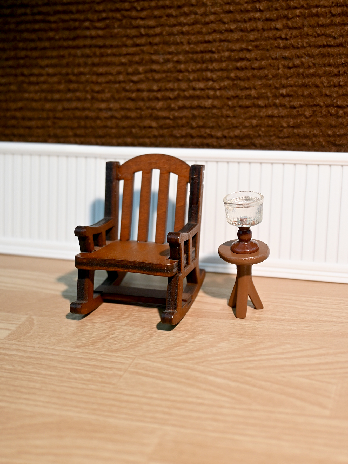 Miniature Rocking Chair, Minia - огляд і ціна Desk Setup Desk