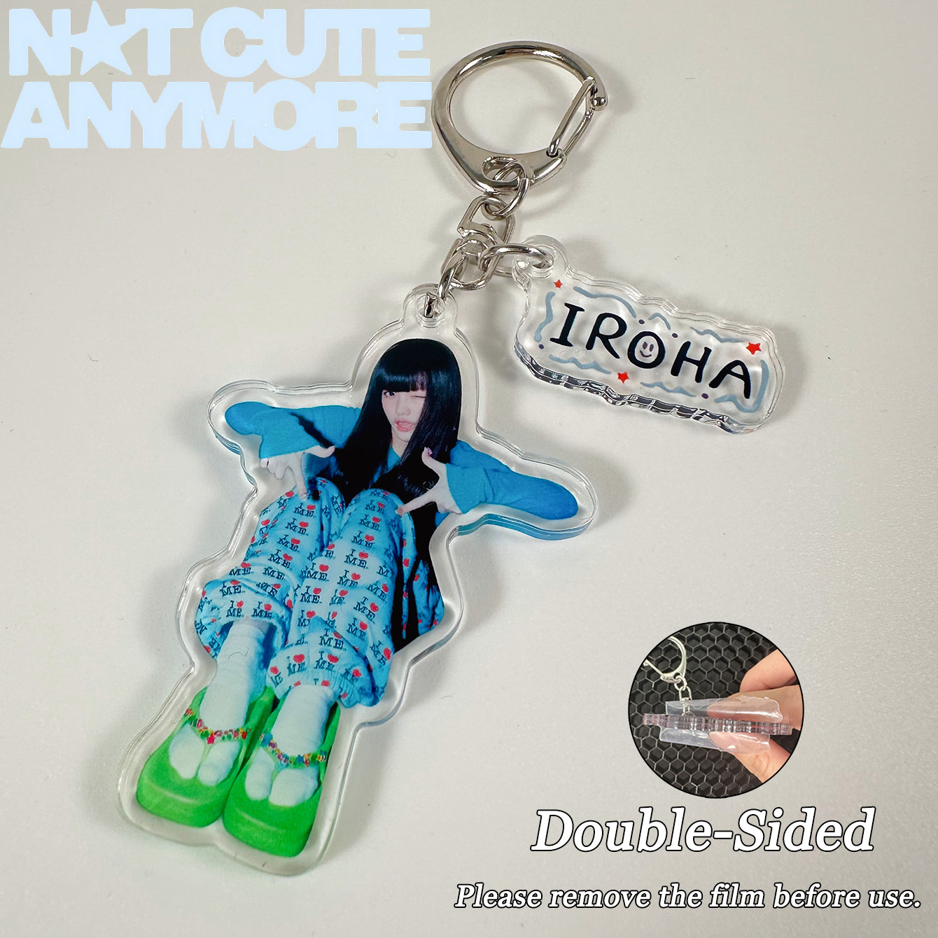 Illit Keychain, Wonhee, Iroha, - огляд і ціна Desk Setup Room