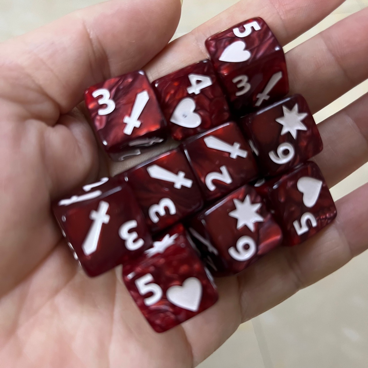10 Pcs Set of New 16mm 6 Sided - огляд і ціна Desk Setup Gaming